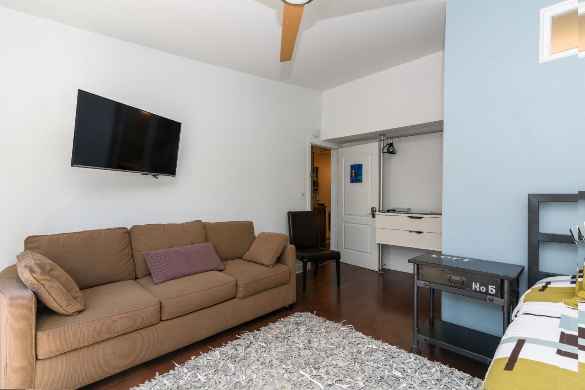 House 5863- Chicago'S Premier Bed And Breakfast חדר תמונה
